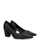 SCARPIN EM COURO