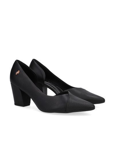 SCARPIN EM COURO