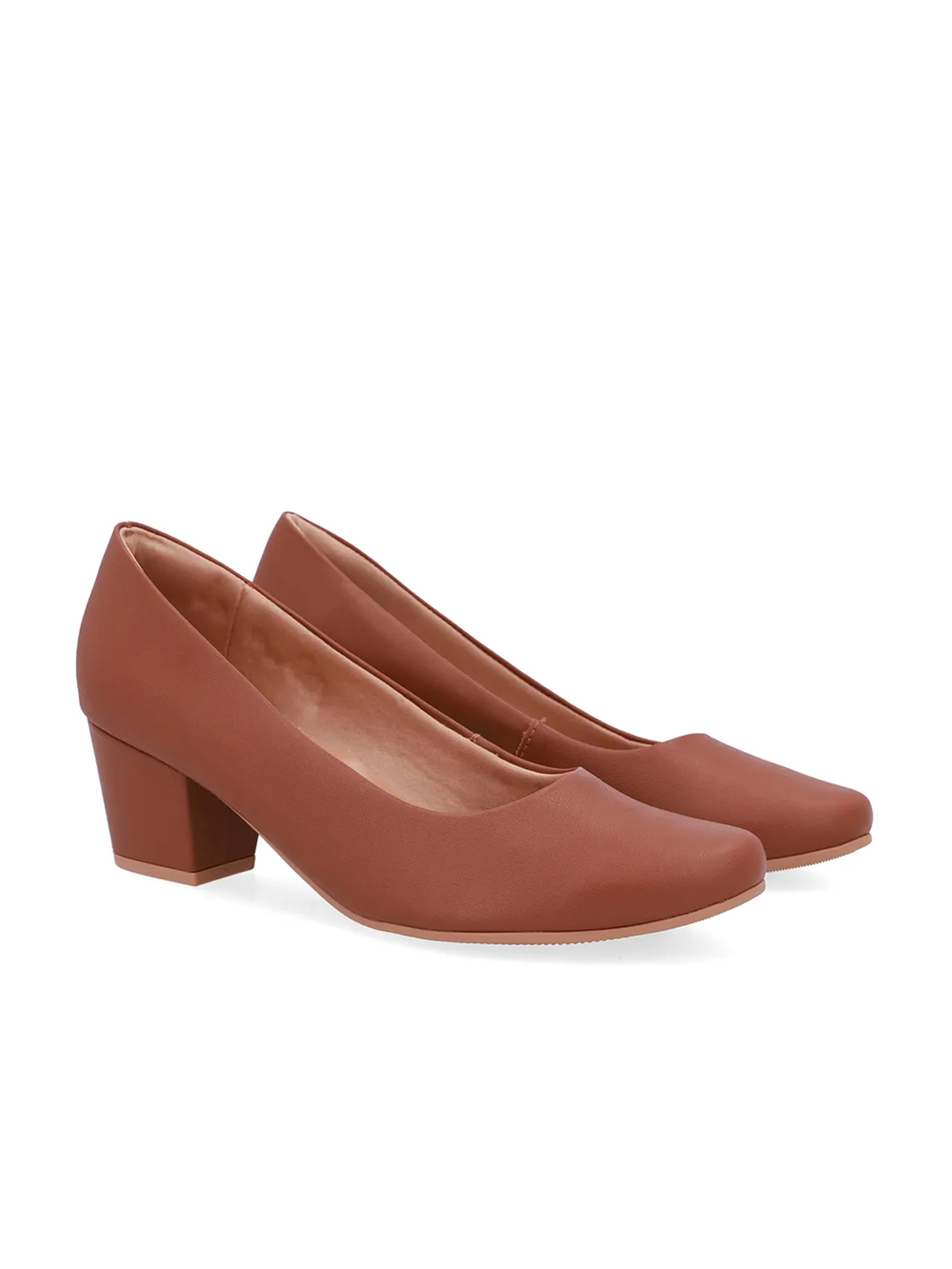 SCARPIN EM COURO