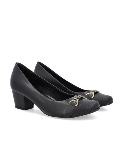 SCARPIN EM COURO