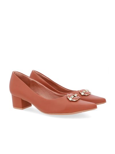 SCARPIN EM COURO