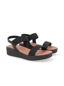 SLINGBACK EM COURO