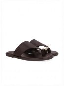 CHINELO EM COURO