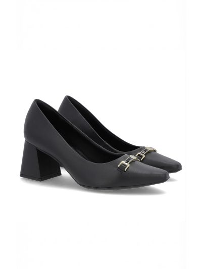 SCARPIN EM COURO