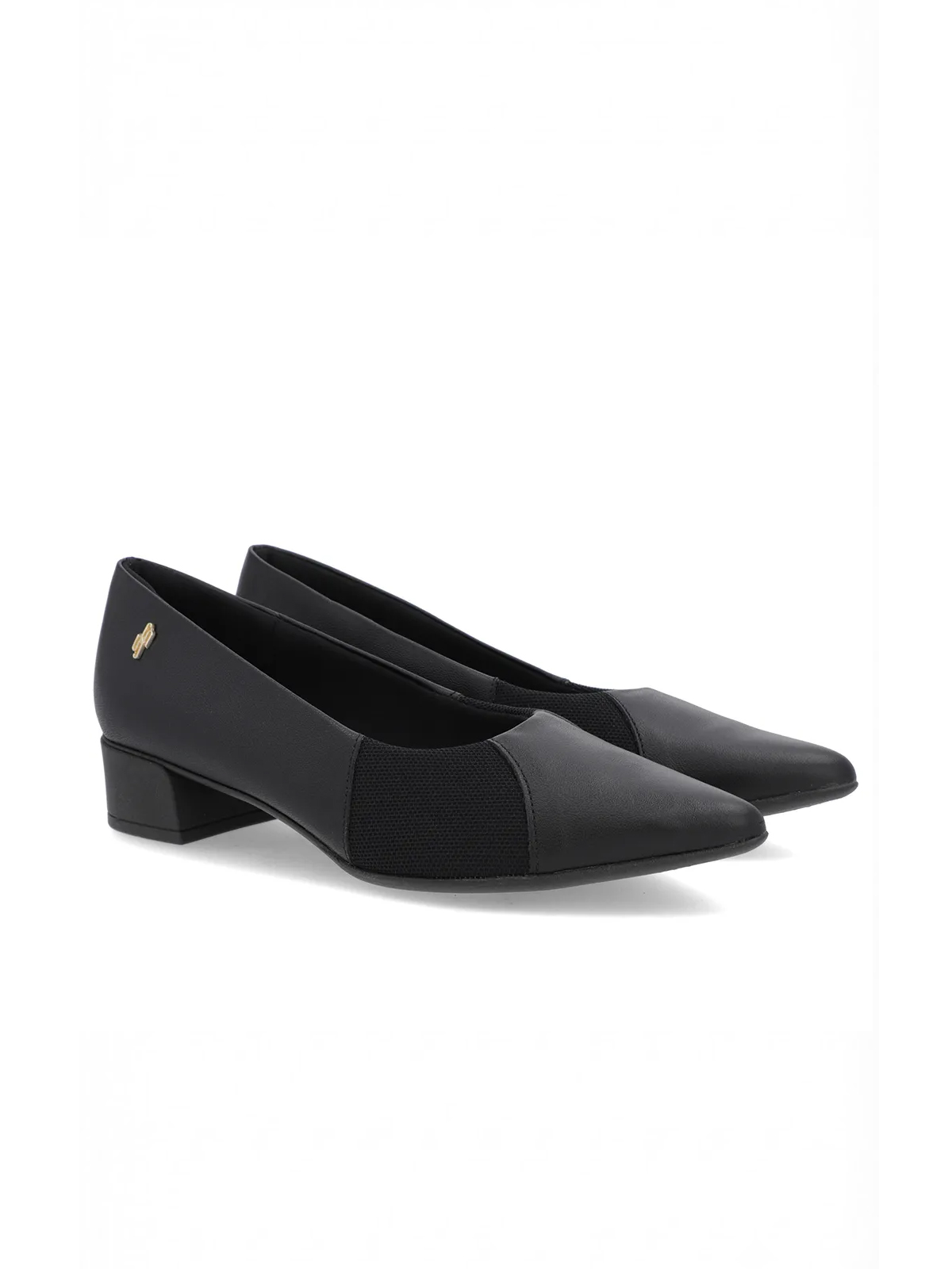 SCARPIN EM COURO