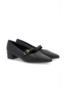 SCARPIN EM COURO