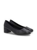 SCARPIN EM COURO
