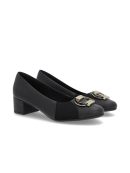 SCARPIN EM COURO