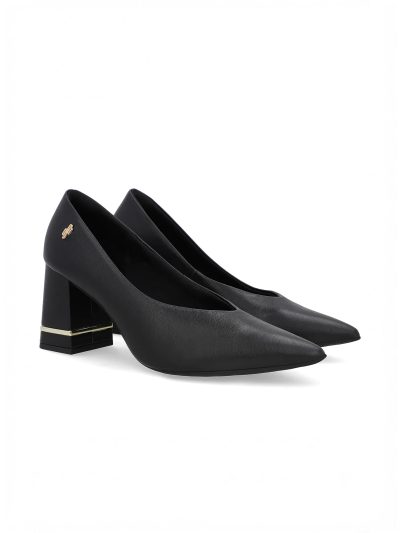 SCARPIN EM COURO