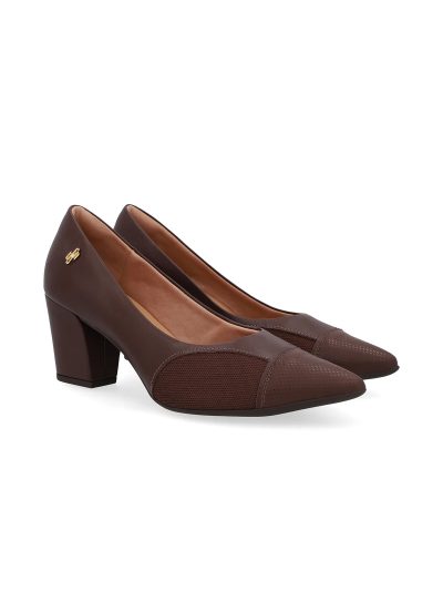 SCARPIN EM COURO