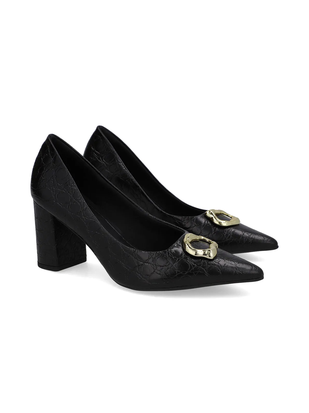SCARPIN EM COURO