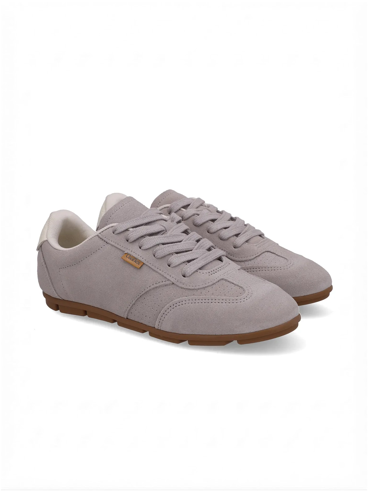 TENIS EM COURO