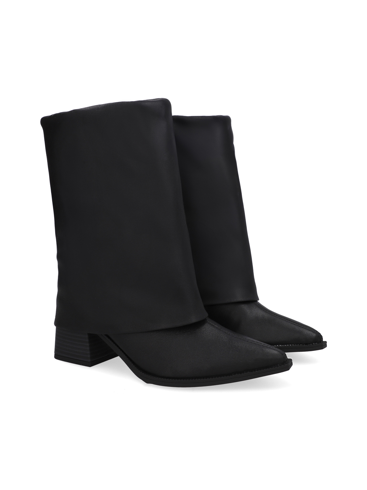 BOTA EM COURO